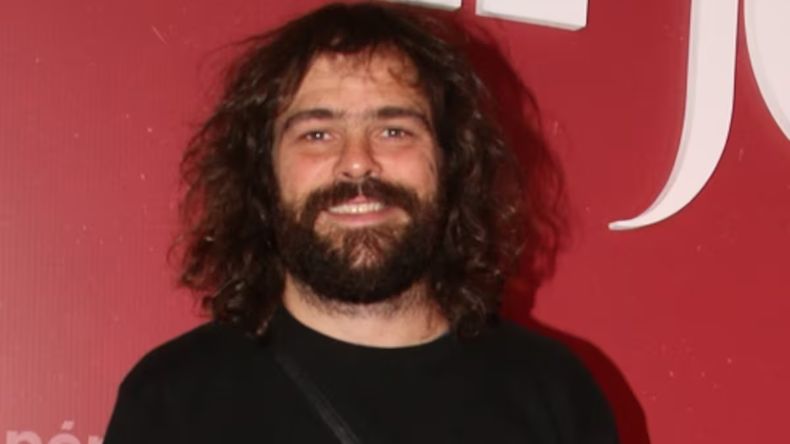 Peter Lanzani envió un pedido de ayuda.
