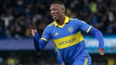 Advincula seguirá en Boca: el defensor peruano renovó hasta el 2026 Advincula seguirá en Boca: el defensor peruano renovó hasta el 2026