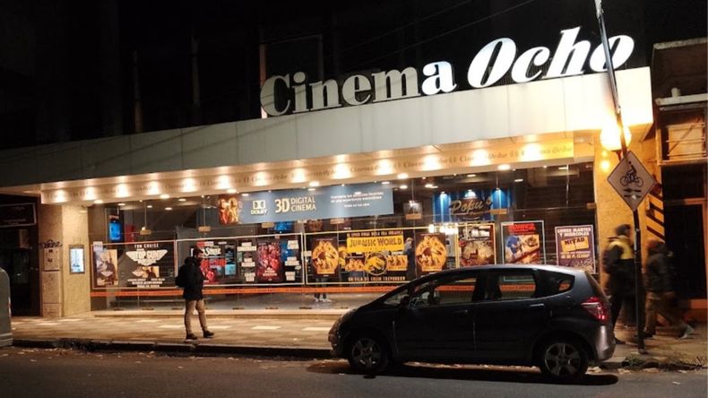 El hecho sucedió en el histórico Cinema Ocho de La Plata.