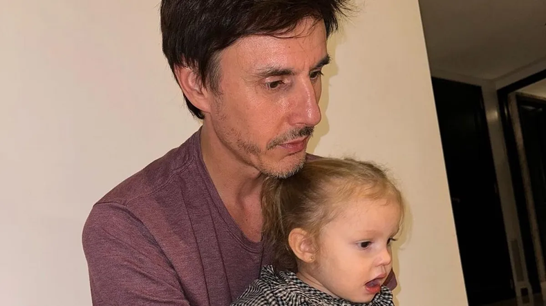 El político eligió reencontrarse con sus 3 hijos después de su internación en el Centro de Salud de Puiggari.