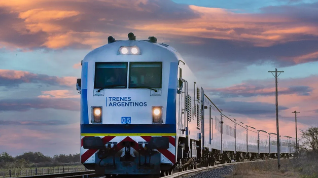 El gobierno plantea privatizar las empresas de trenes estatales.&nbsp;