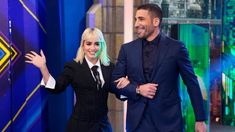 El coqueteo de Miguel Ángel Silvestre a Lali Espósito en una entrevista: Estoy loquito por ella El coqueteo de Miguel Ángel Silvestre a Lali Espósito en una entrevista: Estoy loquito por ella