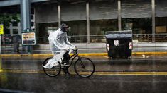 Pronosticaron abundante caída de agua en cortos períodos y en forma localizada, con fuertes ráfagas de viento. Pronosticaron abundante caída de agua en cortos períodos y en forma localizada, con fuertes ráfagas de viento.