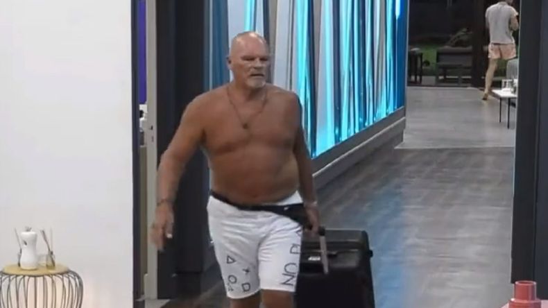 Alfa ya armó su valija de cara a la decimosexta gala de eliminación.