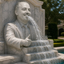 Los memes sobre la cascada de Manuel Adorni inundaron las redes sociales. Los memes sobre la cascada de Manuel Adorni inundaron las redes sociales.