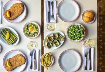 Los platos son deliciosos y están muy bien presentados.