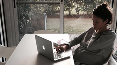 El gesto de Paula Chaves con Pedro Alfonso por el partido de Argentina contra Chile El gesto de Paula Chaves con Pedro Alfonso por el partido de Argentina contra Chile