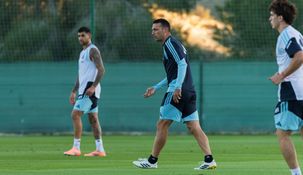 Lionel Scaloni confirmó a los capitanes Cristian Cuti Romero, seguido por Emiliano “Dibu” Martínez y Lautaro Martínez para los tres amistosos.