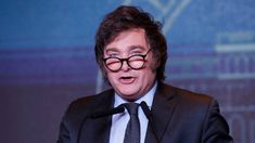 Javier Milei derogaría por decreto una variada cantidad de leyes.