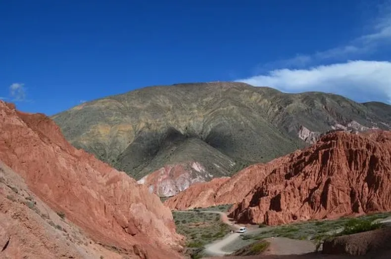 Dónde está ubicado este pequeño pero deslumbrante pueblo del norte.