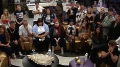 Los hermanitos esperan la próxima gala que definirá quién abandona el juego. Los hermanitos esperan la próxima gala que definirá quién abandona el juego.