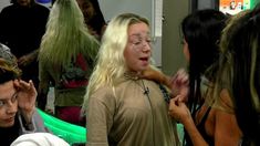 Luz reaccionó de la peor manera con Katia y piden su expulsión. Luz reaccionó de la peor manera con Katia y piden su expulsión.