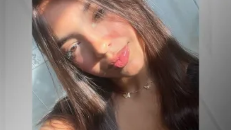 Un mimo para la chica más hermosa que he visto en mi vida