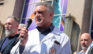 El rector apuntó contra Milei y le pidio que no vete la Ley de Financiamiento.