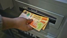 El Salario Mínimo, Vital y Móvil mostró una nueva caída del 2,1% durante marzo de 2025. El Salario Mínimo, Vital y Móvil mostró una nueva caída del 2,1% durante marzo de 2025.