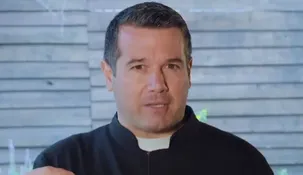 El Obispado de Zárate - Campana decidió desplazar al sacerdote Javier Olivera Ravasi.