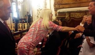 Los famosos presentes en la jura de Mauricio Macri en la Casa Rosada: Susana Giménez, en las primeras filas Los famosos presentes en la jura de Mauricio Macri en la Casa Rosada: Susana Giménez, en las primeras filas