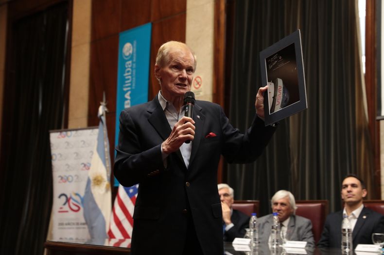 Bill Nelson en la UBA.