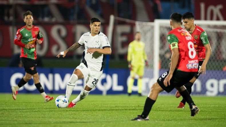 El uruguayo Fern&aacute;ndez Cedr&eacute;s no tuvo su mejor noche en Independiente.