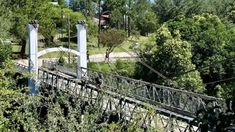 Puente colgante con vistas panorámicas en Córdoba. Puente colgante con vistas panorámicas en Córdoba.