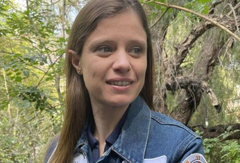 C5N | clara ofarrell