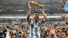 Messi condujo a la Selección argentina a su tercera Copa del Mundo. Messi condujo a la Selección argentina a su tercera Copa del Mundo.