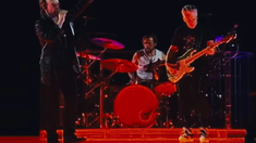 El cantante dedicó un tema en su concierto en Las Vegas a las víctimas del conflicto palestino-israelí El cantante dedicó un tema en su concierto en Las Vegas a las víctimas del conflicto palestino-israelí