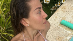 Jimena Barón lució una microbikini con el color tendencia del verano. Jimena Barón lució una microbikini con el color tendencia del verano.