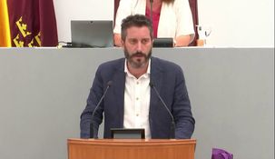 El diputado español Víctor Egío, perteneciente al partido de izquierda Podemos.