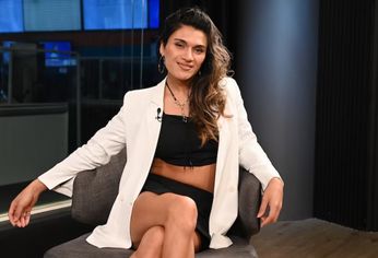 La exparticipante de GH 2025 nació en Santa Cruz y tiene 32 años. La exparticipante de GH 2025 nació en Santa Cruz y tiene 32 años.