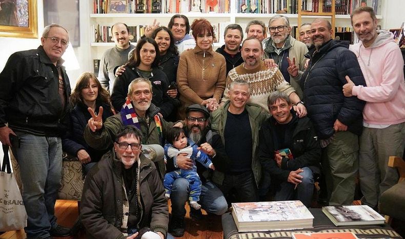El encuentro tuvo lugar este domingo por la noche.