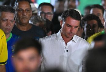 Flávio Bolsonaro y la desazón tras la sorpresiva derrota en las urnas de Brasil.&nbsp;