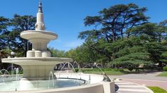 En Capilla del Señor se destacan iglesias, pulperías y estancias tradicionales como parte de sus principales atractivos. En Capilla del Señor se destacan iglesias, pulperías y estancias tradicionales como parte de sus principales atractivos.