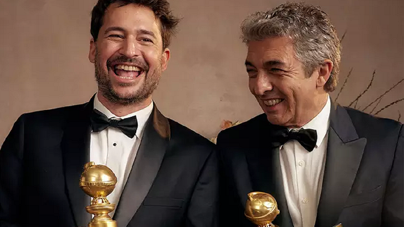 Santiago Mitre junto a Ricardo Darín, protagonista de Argentina, 1985.