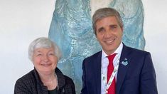 Janet Yellen junto a Luis Caputo. Janet Yellen junto a Luis Caputo.