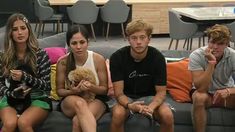 El grito desde el exterior que confirma el nuevo eliminado. El grito desde el exterior que confirma el nuevo eliminado.