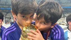 La jugada de Mateo Messi que ilusiona. La jugada de Mateo Messi que ilusiona.