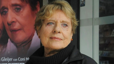 La artista nació en Montevideo en 1933. La artista nació en Montevideo en 1933.