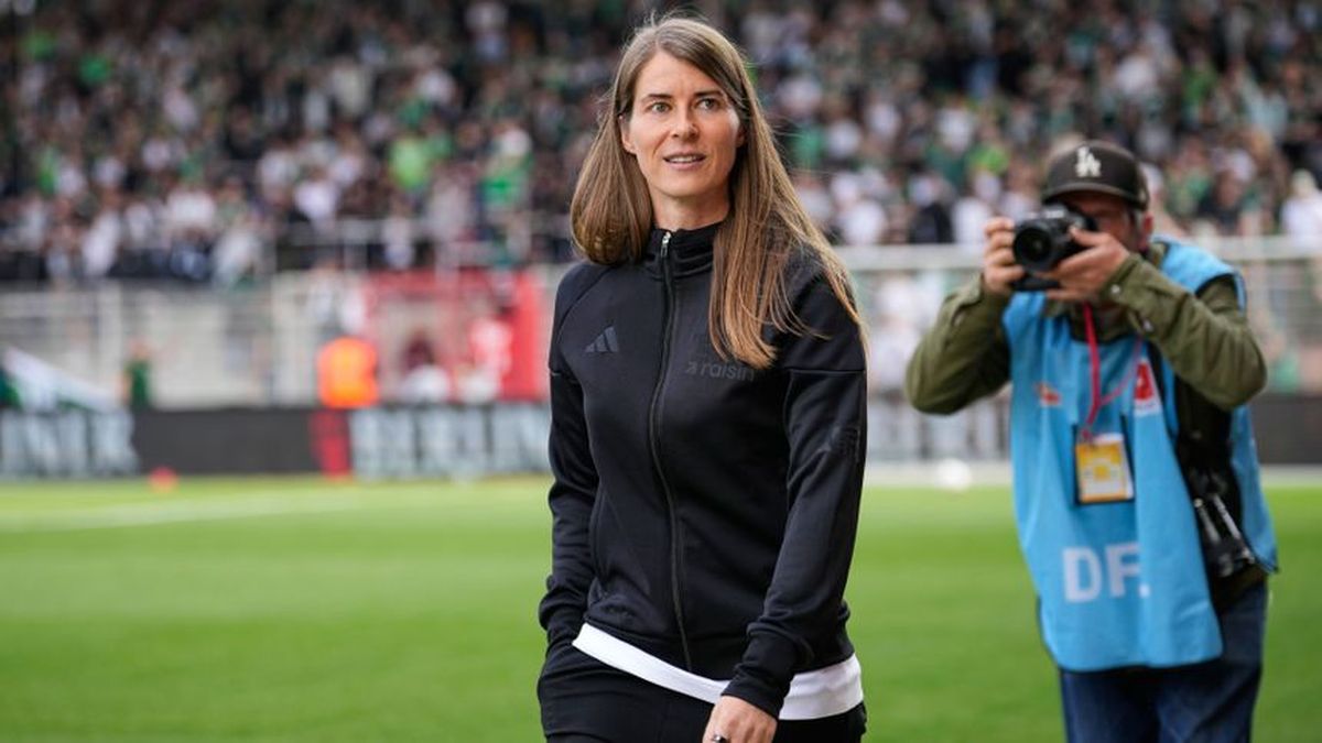 Histórico: por primera vez una mujer dirigió un equipo de Primera en Europa