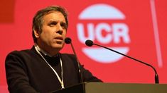 Gastón Manes, presidente de la Convención Nacional de la UCR. Gastón Manes, presidente de la Convención Nacional de la UCR.
