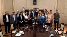 Milei busca reorganizar el Gabinete de cara a la segunda mitad de su mandato.