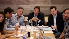 En San Lorenzo renunciaron 13 dirigentes de manera masiva y San Lorenzo quedó en acefalía En San Lorenzo renunciaron 13 dirigentes de manera masiva y San Lorenzo quedó en acefalía