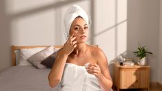 Lo que distingue al ácido tranexámico es su capacidad para actuar con suavidad incluso sobre pieles sensibles. Lo que distingue al ácido tranexámico es su capacidad para actuar con suavidad incluso sobre pieles sensibles.