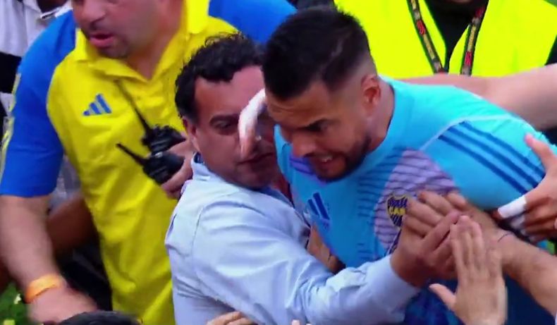 Romero se peleó con un hincha de Boca tras la derrota frente a River