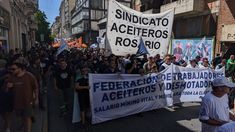 Manifestantes de distintos sectores productivos rechazaron la reforma que impulsa Milei. Manifestantes de distintos sectores productivos rechazaron la reforma que impulsa Milei.