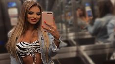 La modelo Cande Lecce se hizo conocida el año pasado en el Bailando. La modelo Cande Lecce se hizo conocida el año pasado en el Bailando.