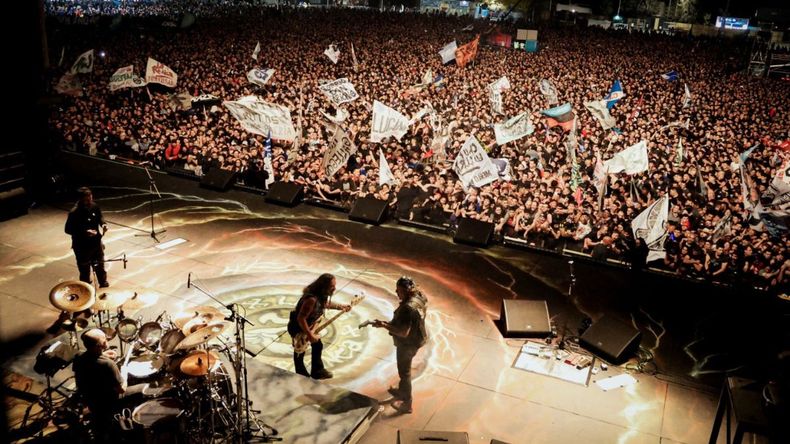 Más de 30 mil personas decidieron ir al show de La Renga.