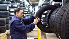 Trabajadores del neumático pararán por 24 horas por incumplimientos en el acuerdo paritario. Trabajadores del neumático pararán por 24 horas por incumplimientos en el acuerdo paritario.