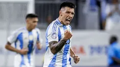 El jugador del Manchester United, el único que se expresó sobre la brutal represión en Congreso.