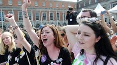 La Carta Magna de ese país señala el hogar como el lugar para las mujeres. La Carta Magna de ese país señala el hogar como el lugar para las mujeres.